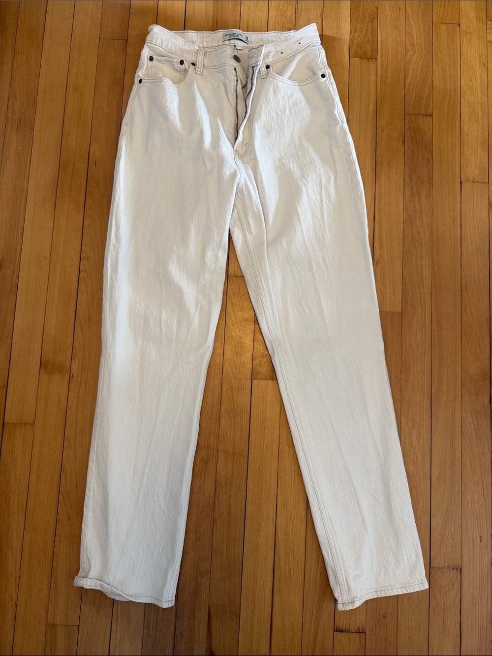 Abercrombie & Fitch White Womans Curve Love straight jeans - LONG